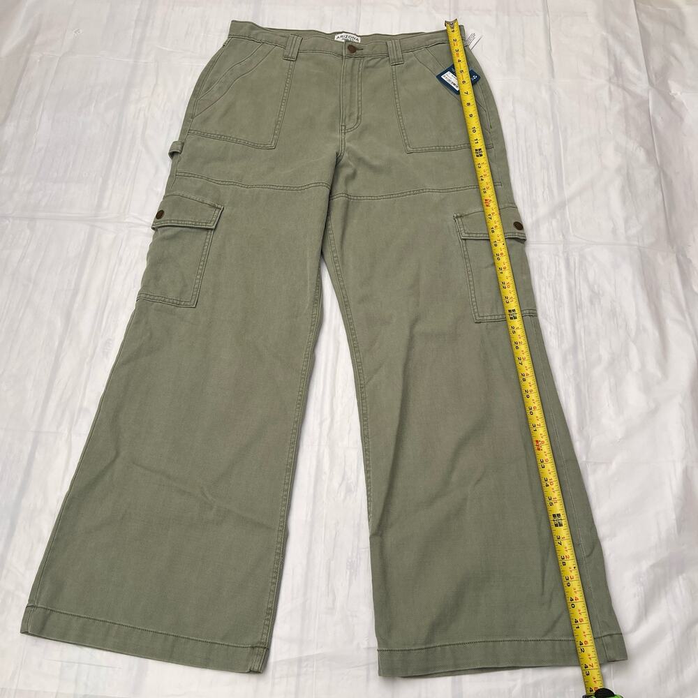 Arizona Women's High-Rise Straight Cargo Green Pant-Juniors Size 13 - Picture 6 of 10